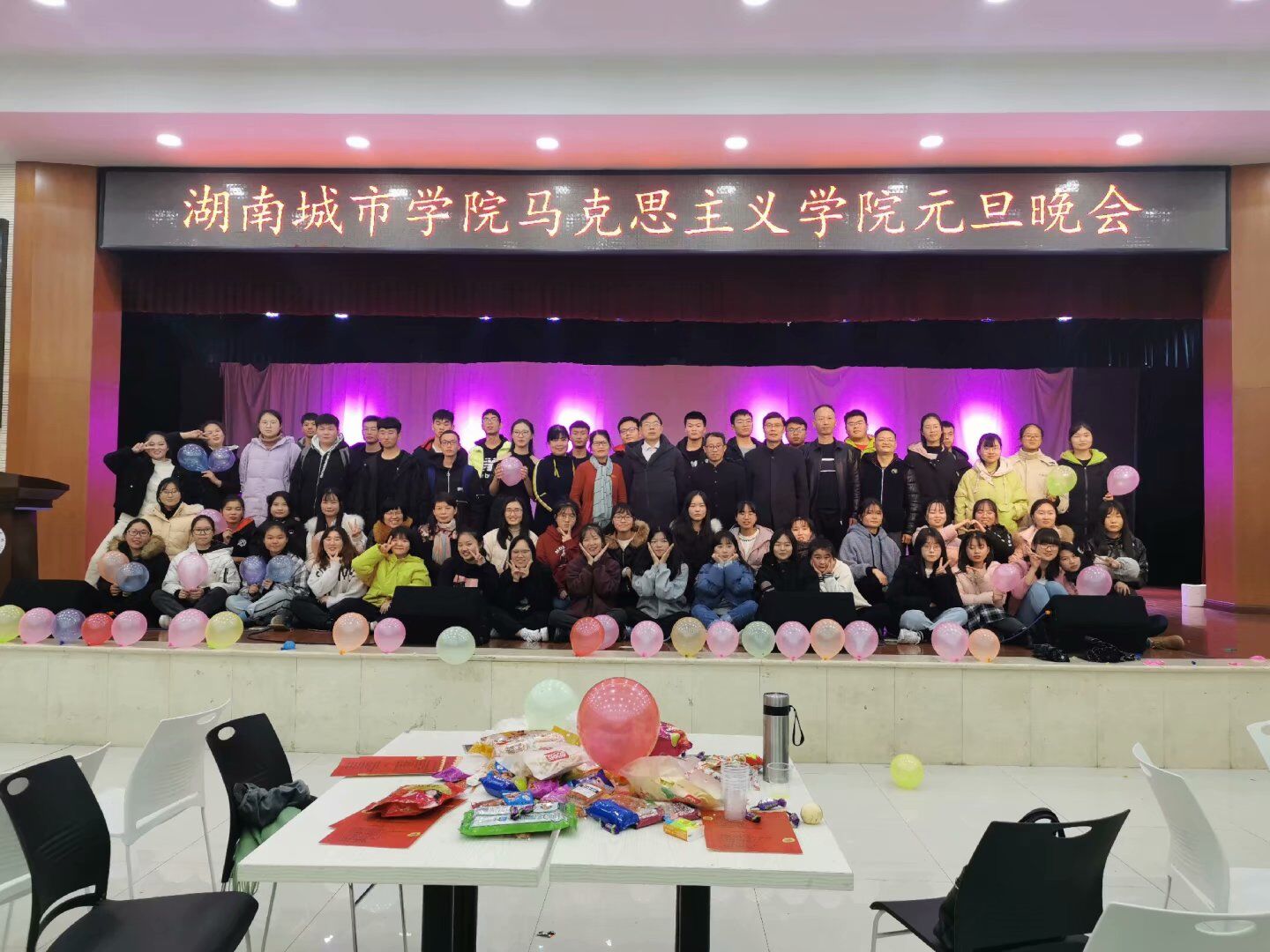 ){K5V}$2E2OFXAUW7_{0XLY